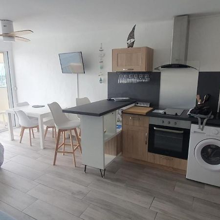 Appartement Avec Balcon, Vue Mer, Piscine, Parking แอกด์ ภายนอก รูปภาพ